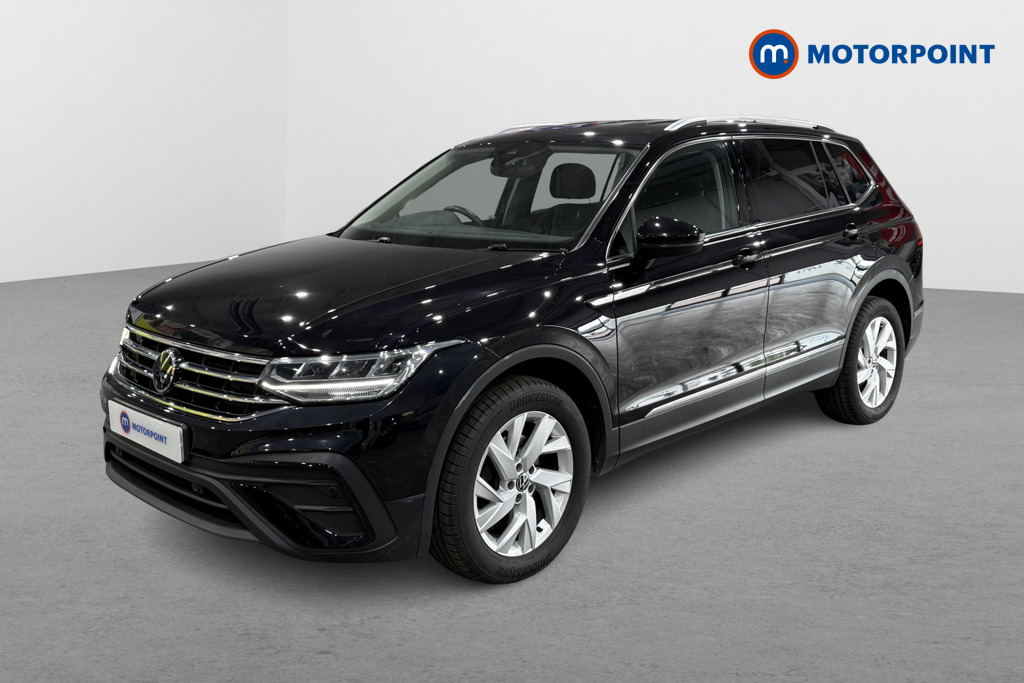 Volkswagen Tiguan Allspace Life Manual Petrol SUV - Stock Number (1626238) - Passenger side front corner