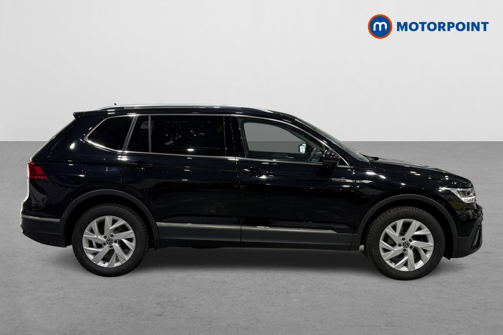 Volkswagen Tiguan Allspace Life Manual Petrol SUV - Stock Number (1626238) - Drivers side