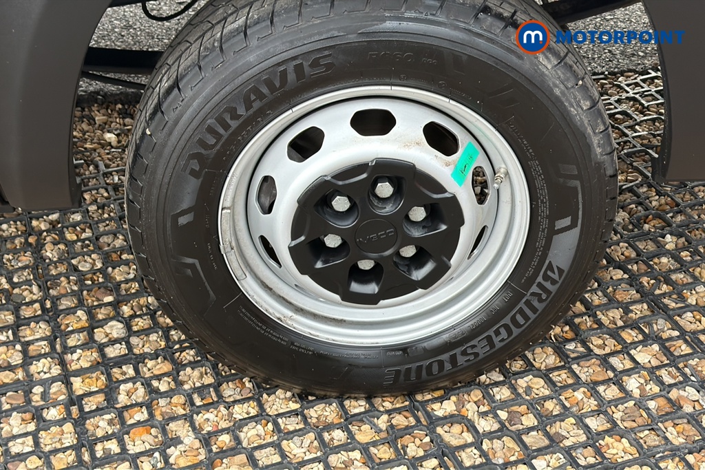Iveco Daily Business Automatic Diesel High Volume-High Roof Van - Stock Number (1631225) - 45th supplementary image
