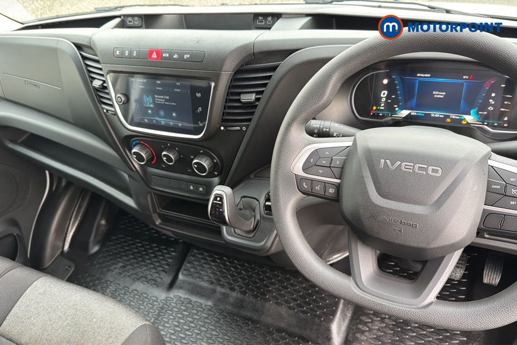 Iveco Daily Business Automatic Diesel High Volume-High Roof Van - Stock Number (1631225) - 1st supplementary image