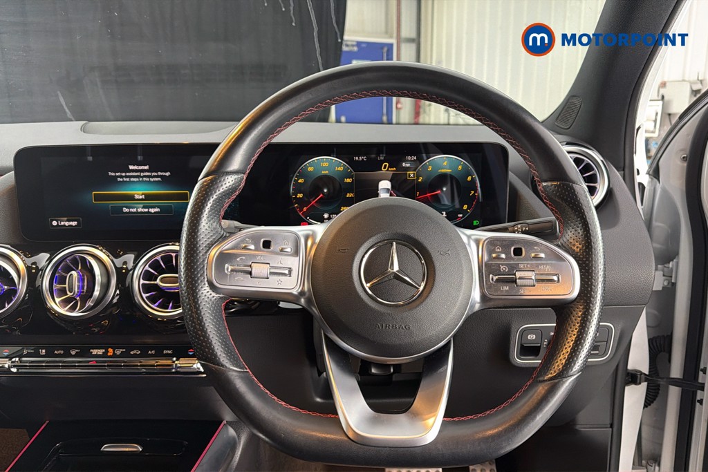 Mercedes-Benz GLA Amg Line Automatic Petrol SUV - Stock Number (1633307) - 2nd supplementary image