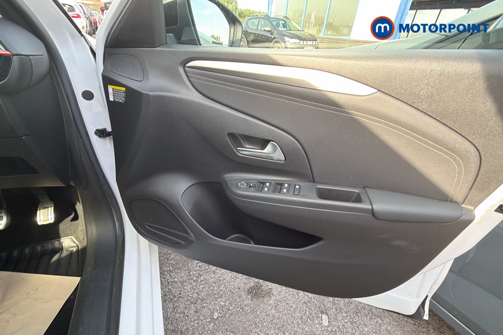 Vauxhall Corsa SRI Automatic Petrol Hatchback - Stock Number (1635428) - 19th supplementary image