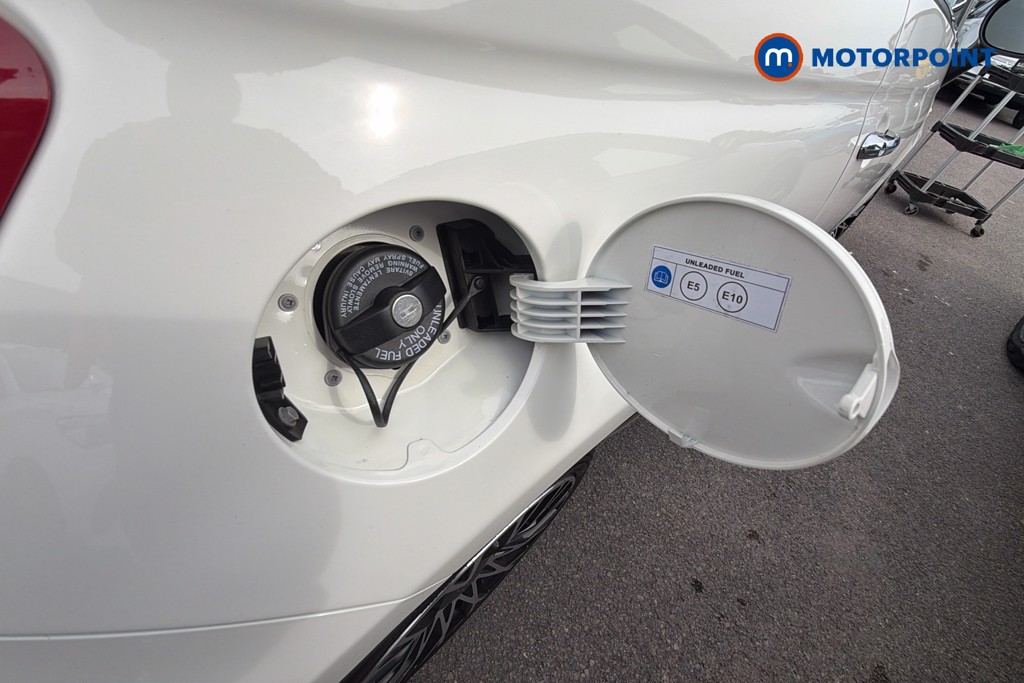 Fiat 500 1.0 Mild Hybrid 3Dr Manual Petrol Hatchback - Stock Number (1636302) - 41st supplementary image