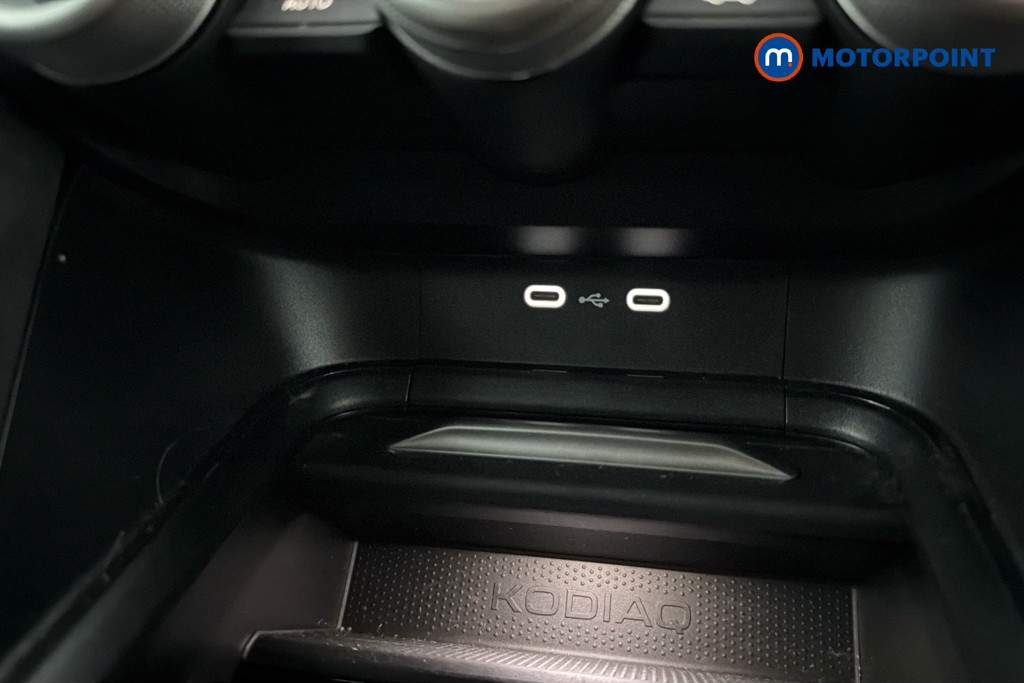 Skoda Kodiaq Sportline Automatic Petrol Plug-In Hybrid SUV - Stock Number (1636377) - 17th supplementary image