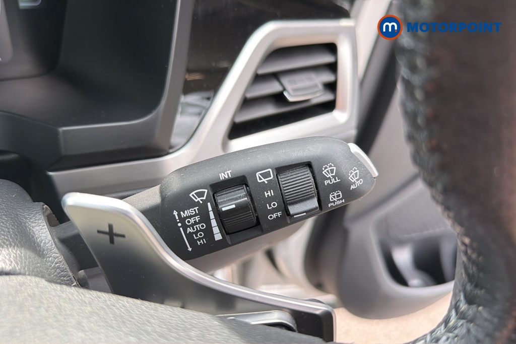 Ssangyong Korando Ultimate Automatic Petrol SUV - Stock Number (1637683) - 6th supplementary image