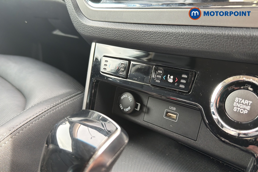 Ssangyong Korando Ultimate Automatic Petrol SUV - Stock Number (1637683) - 14th supplementary image