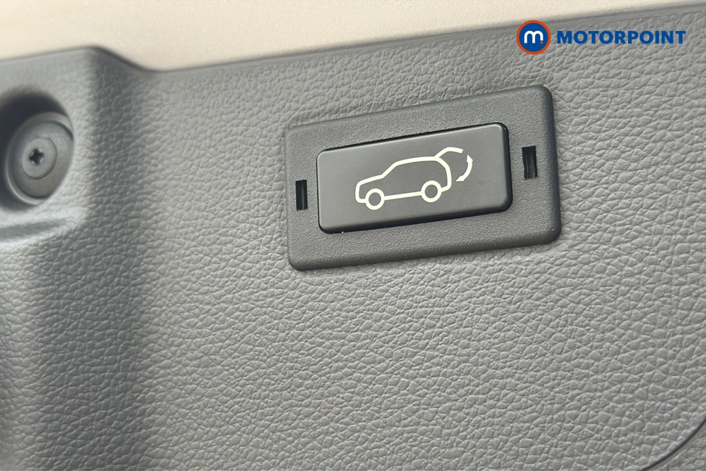 Ssangyong Korando Ultimate Automatic Petrol SUV - Stock Number (1637683) - 35th supplementary image
