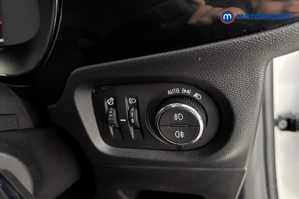 Vauxhall Corsa GS Manual Petrol Hatchback - Stock Number (1638537) - 18th supplementary image