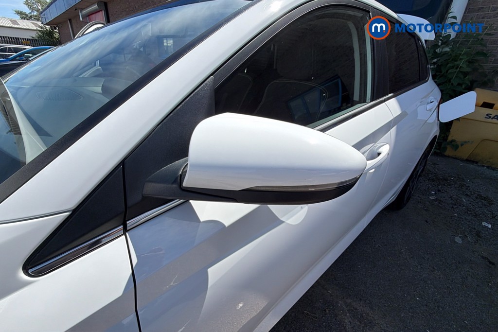 Hyundai I20 Ultimate Manual Petrol Hatchback - Stock Number (1638569) - 43rd supplementary image