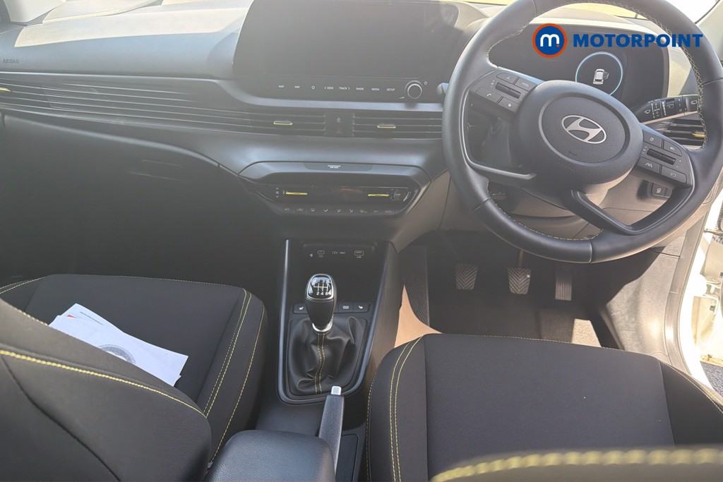 Hyundai I20 Ultimate Manual Petrol Hatchback - Stock Number (1638569) - 1st supplementary image