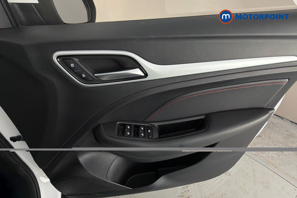 Mg Motor Uk ZS Exclusive Manual Petrol SUV - Stock Number (1638824) - 19th supplementary image