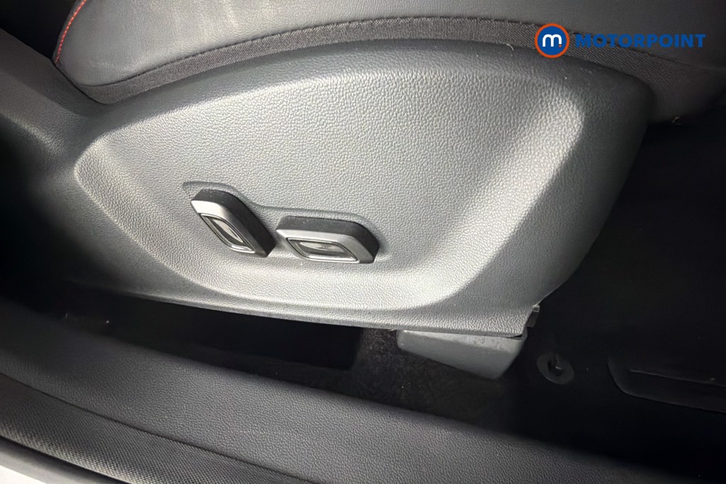 Mg Motor Uk ZS Exclusive Manual Petrol SUV - Stock Number (1638824) - 25th supplementary image