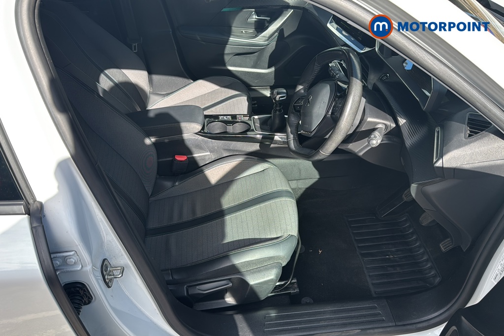 Peugeot 2008 Allure Premium Manual Petrol SUV - Stock Number (1639696) - 22nd supplementary image