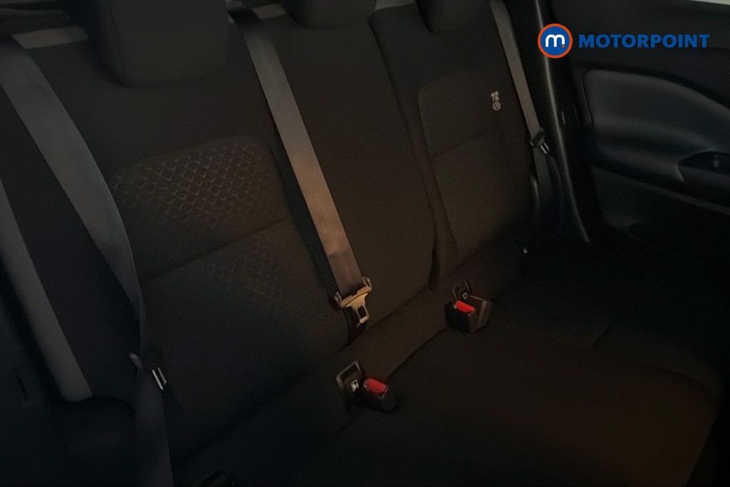 Nissan Juke N-Connecta Manual Petrol SUV - Stock Number (1640963) - 28th supplementary image