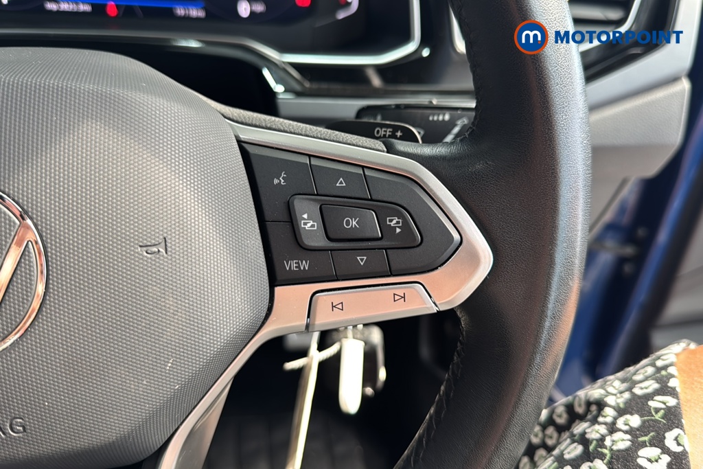 Volkswagen Polo R-Line Automatic Petrol Hatchback - Stock Number (1641045) - 3rd supplementary image