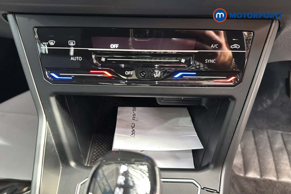 Volkswagen Polo R-Line Automatic Petrol Hatchback - Stock Number (1641045) - 12th supplementary image