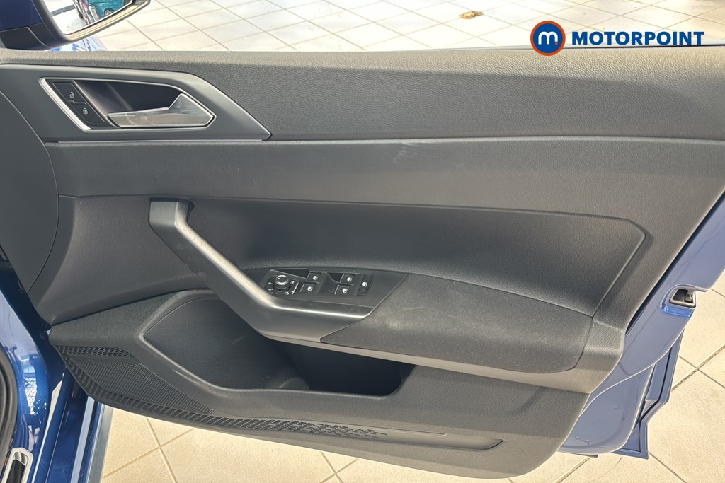 Volkswagen Polo R-Line Automatic Petrol Hatchback - Stock Number (1641045) - 18th supplementary image