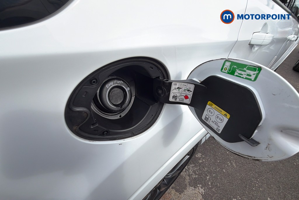 Ford Kuga St-Line Edition Manual Petrol SUV - Stock Number (1641428) - 41st supplementary image