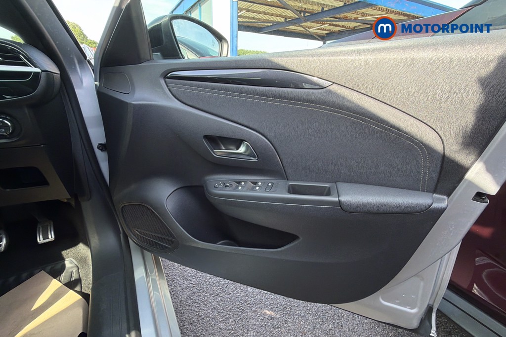 Vauxhall Corsa GS Manual Petrol Hatchback - Stock Number (1641465) - 19th supplementary image