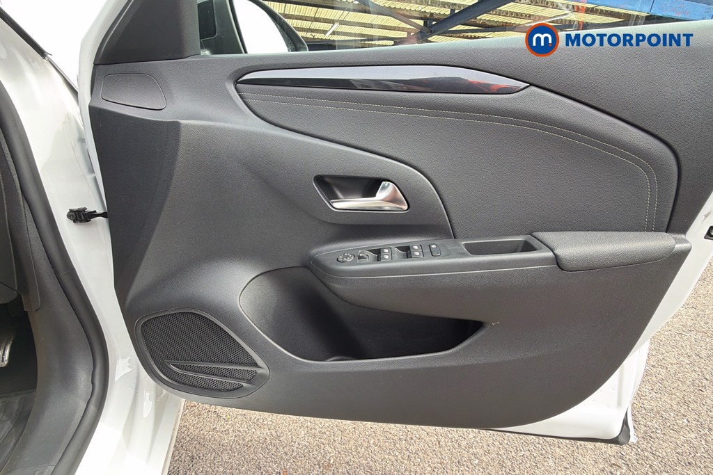 Vauxhall Corsa GS Manual Petrol Hatchback - Stock Number (1641490) - 19th supplementary image