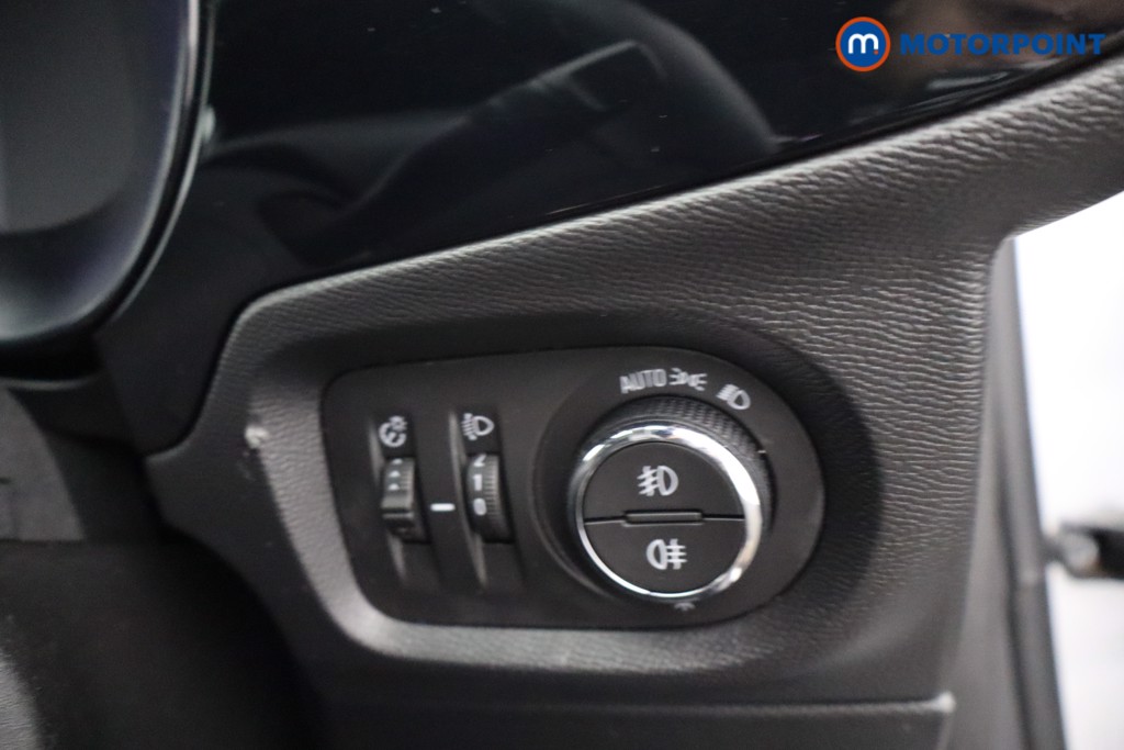 Vauxhall Corsa GS Manual Petrol Hatchback - Stock Number (1641495) - 12th supplementary image