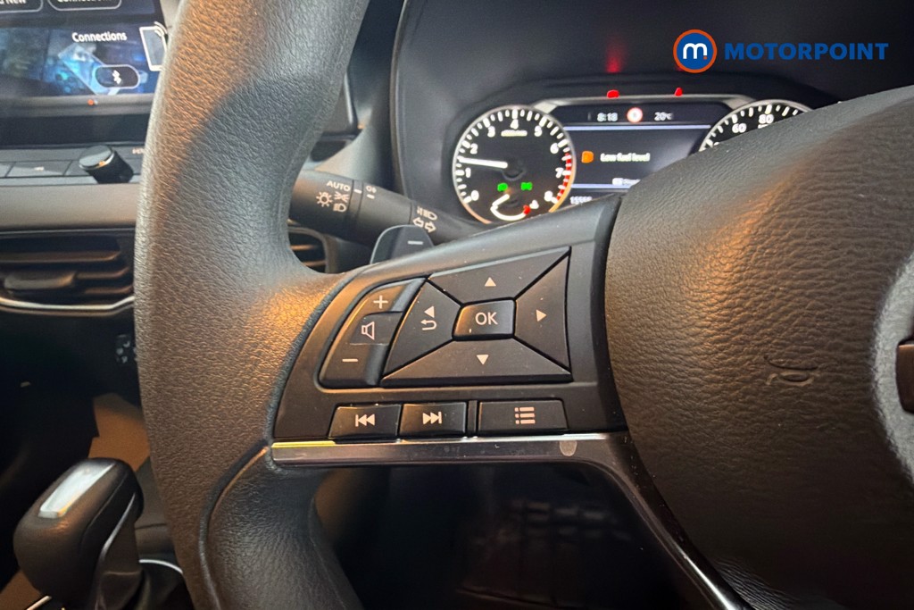Nissan Juke Acenta Premium Automatic Petrol SUV - Stock Number (1641707) - 3rd supplementary image