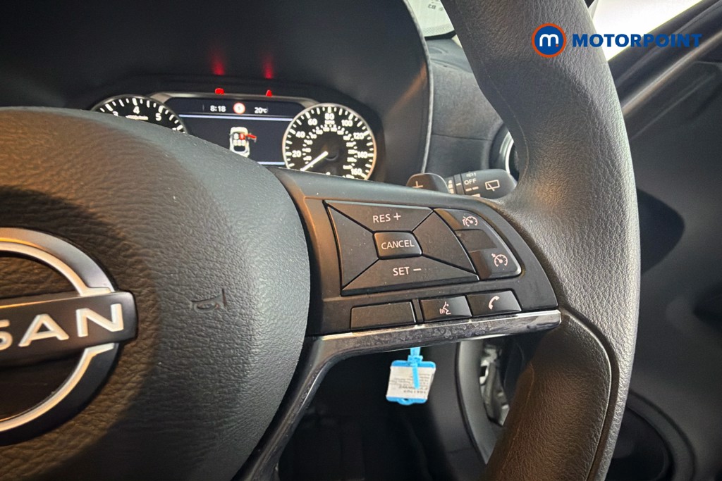 Nissan Juke Acenta Premium Automatic Petrol SUV - Stock Number (1641707) - 4th supplementary image