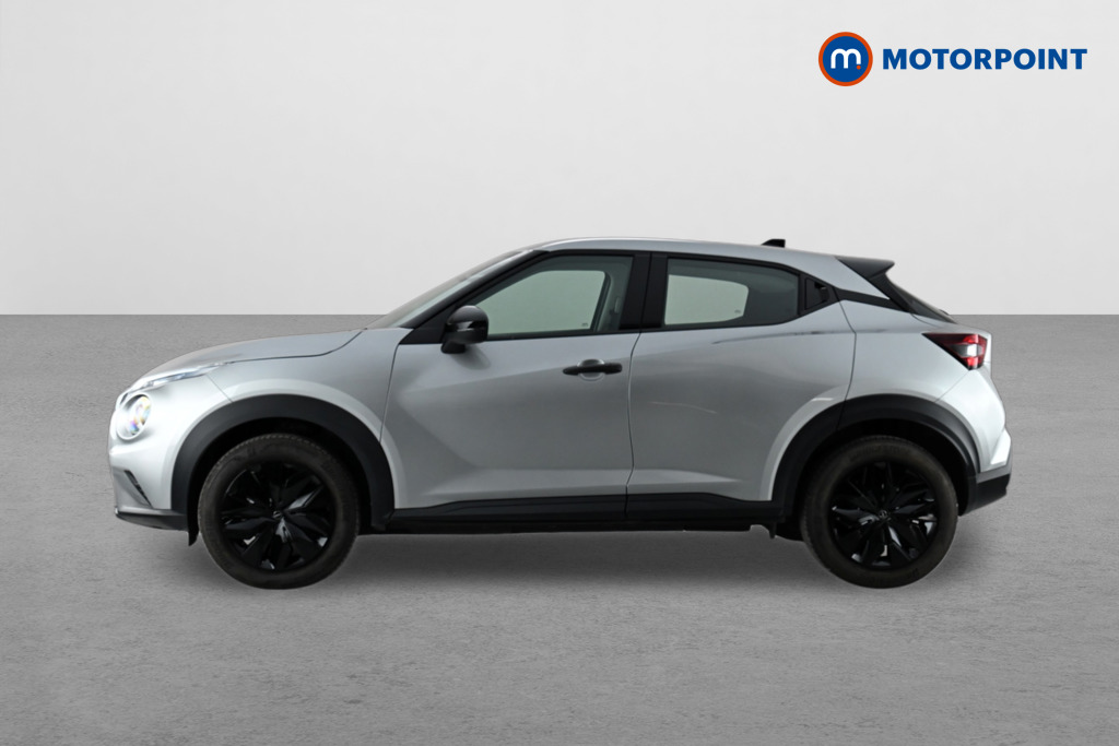 Nissan Juke Acenta Premium Automatic Petrol SUV - Stock Number (1641707) - Passenger side