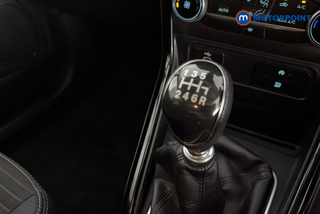 Ford Ecosport Titanium Manual Petrol SUV - Stock Number (1642097) - 15th supplementary image
