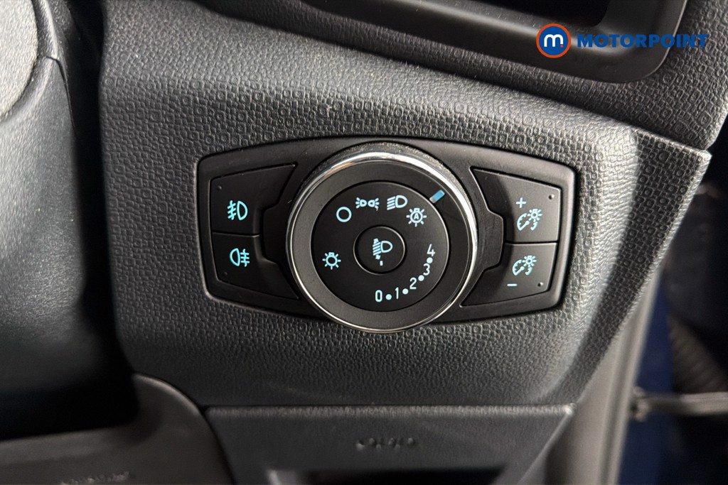 Ford Ecosport Titanium Manual Petrol SUV - Stock Number (1642097) - 18th supplementary image