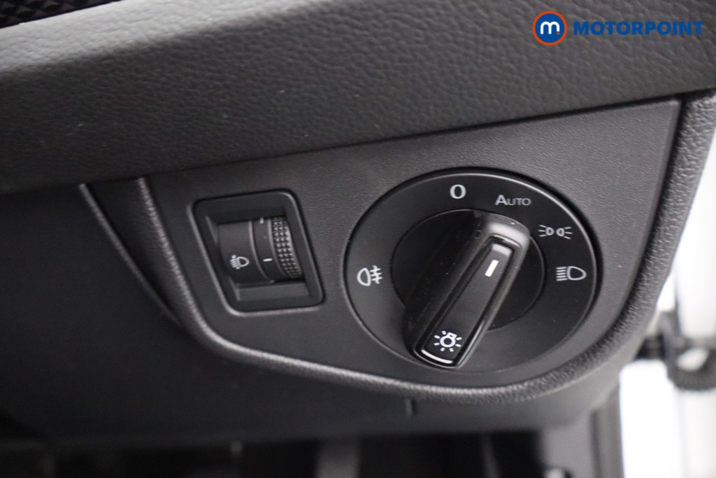 Volkswagen Polo Match Manual Petrol Hatchback - Stock Number (1642185) - 12th supplementary image