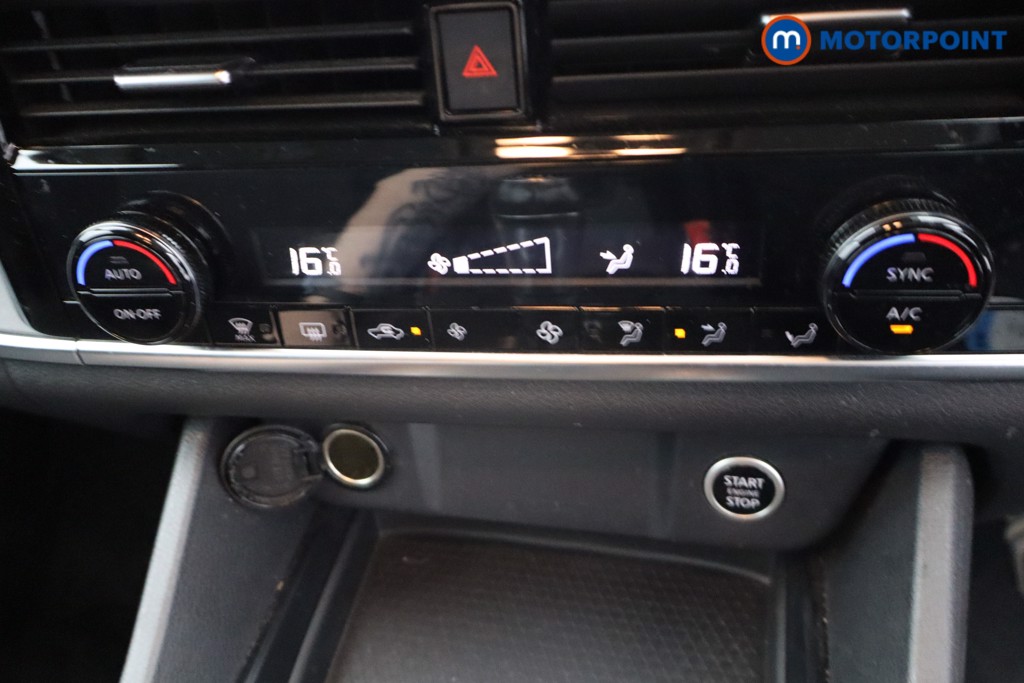 Nissan Qashqai Acenta Premium Manual Petrol SUV - Stock Number (1642334) - 16th supplementary image