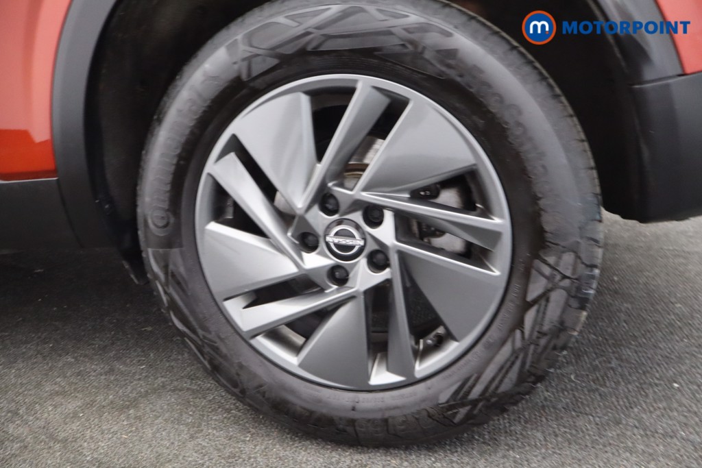 Nissan Qashqai Acenta Premium Manual Petrol SUV - Stock Number (1642334) - 26th supplementary image