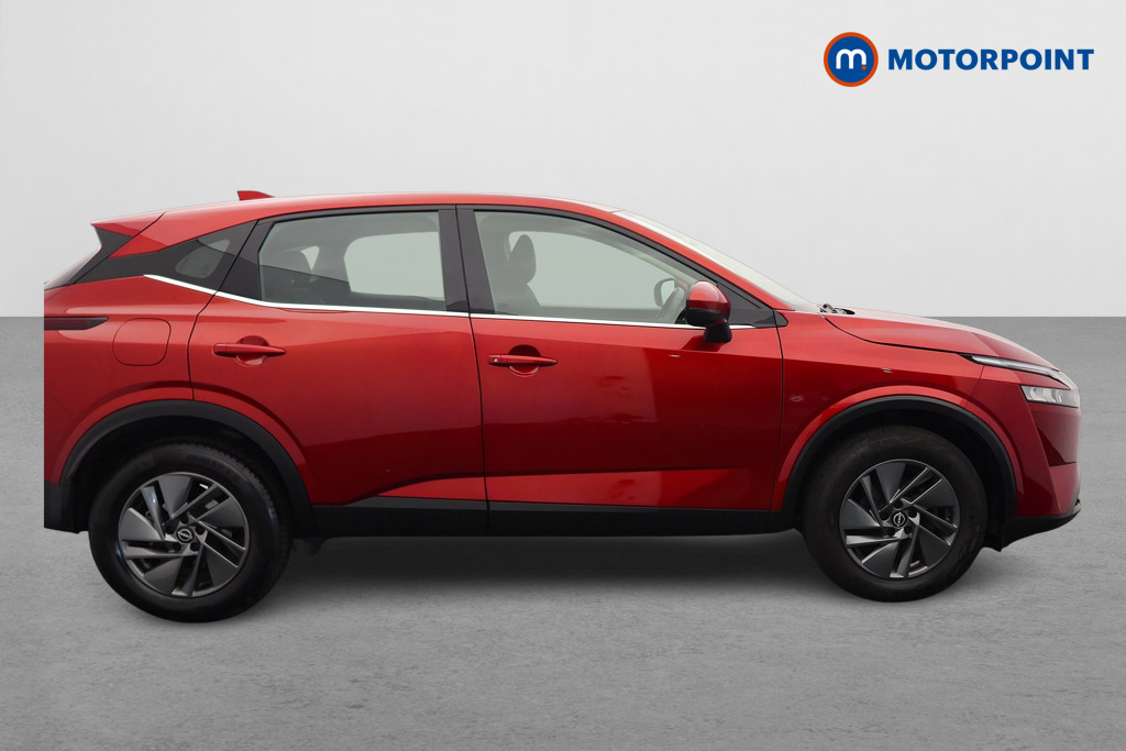 Nissan Qashqai Acenta Premium Manual Petrol SUV - Stock Number (1642334) - Drivers side