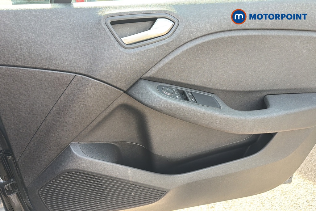 Renault Clio Iconic Automatic Petrol-Electric Hybrid Hatchback - Stock Number (1642621) - 18th supplementary image