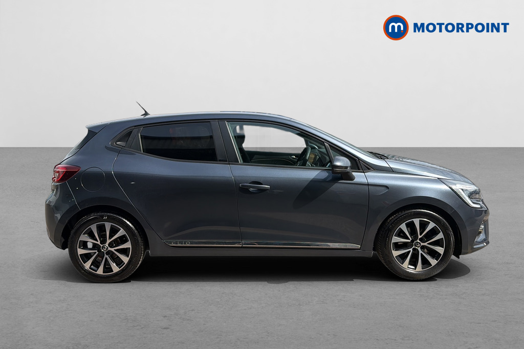 Renault Clio Iconic Automatic Petrol-Electric Hybrid Hatchback - Stock Number (1642621) - Passenger side