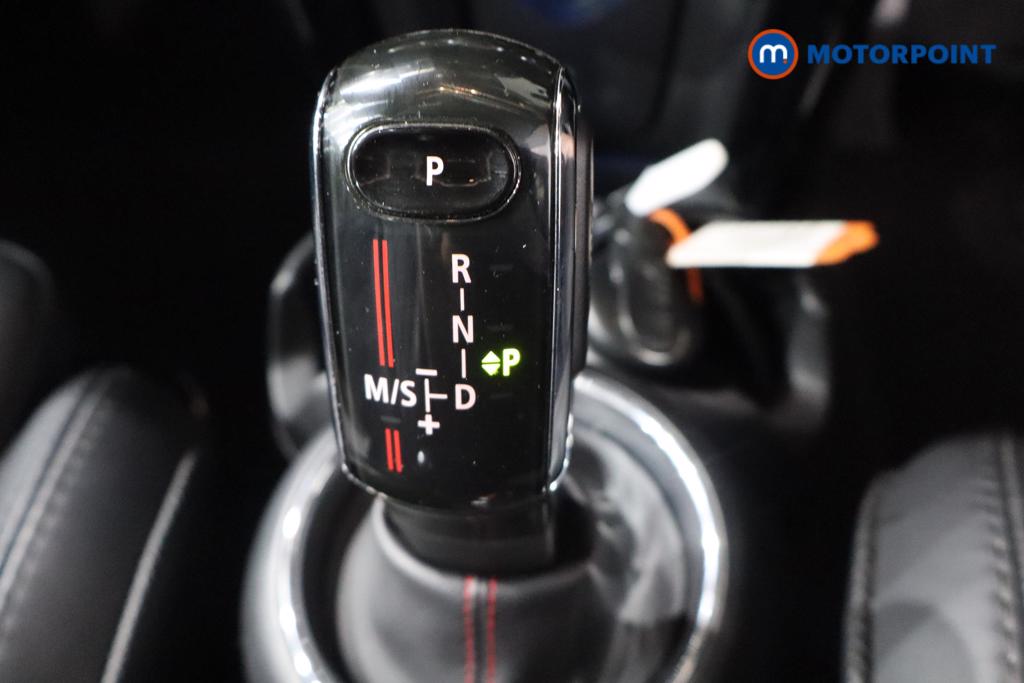 Mini Hatchback Cooper S Exclusive Automatic Petrol Hatchback - Stock Number (1642641) - 4th supplementary image