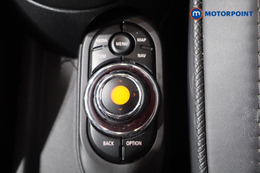 Mini Hatchback Cooper S Exclusive Automatic Petrol Hatchback - Stock Number (1642641) - 5th supplementary image