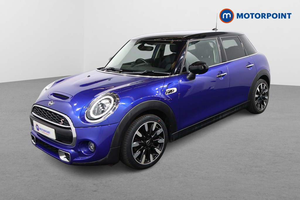 Mini Hatchback Cooper S Exclusive Automatic Petrol Hatchback - Stock Number (1642641) - Passenger side front corner