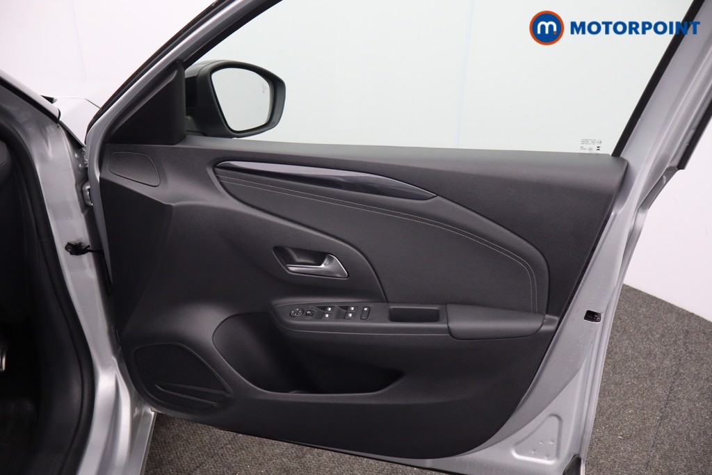 Vauxhall Corsa GS Manual Petrol Hatchback - Stock Number (1643095) - 9th supplementary image