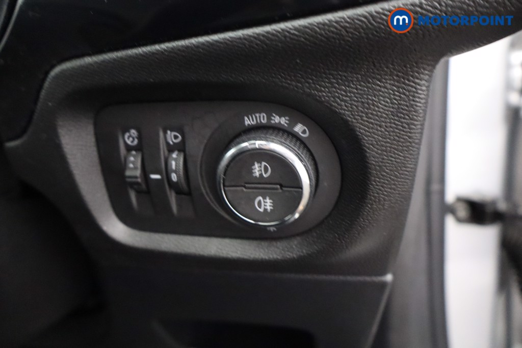 Vauxhall Corsa GS Manual Petrol Hatchback - Stock Number (1643095) - 12th supplementary image
