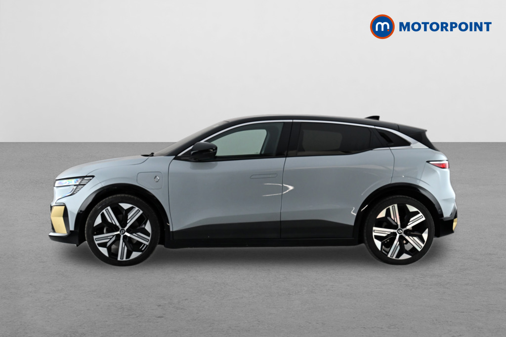 Renault Megane E-Tech Iconic Automatic Electric Hatchback - Stock Number (1643100) - Passenger side