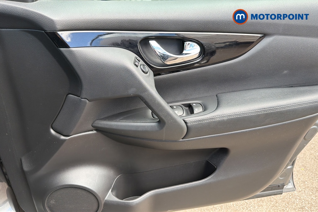 Nissan Qashqai Acenta Premium Manual Petrol SUV - Stock Number (1643146) - 18th supplementary image