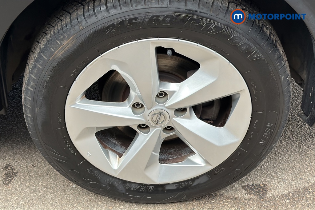 Nissan Qashqai Acenta Premium Manual Petrol SUV - Stock Number (1643146) - 47th supplementary image