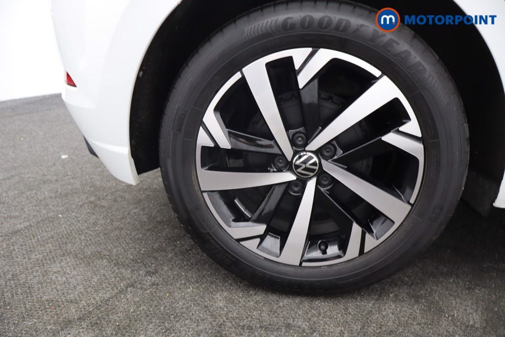 Volkswagen Polo Match Manual Petrol Hatchback - Stock Number (1643383) - 5th supplementary image