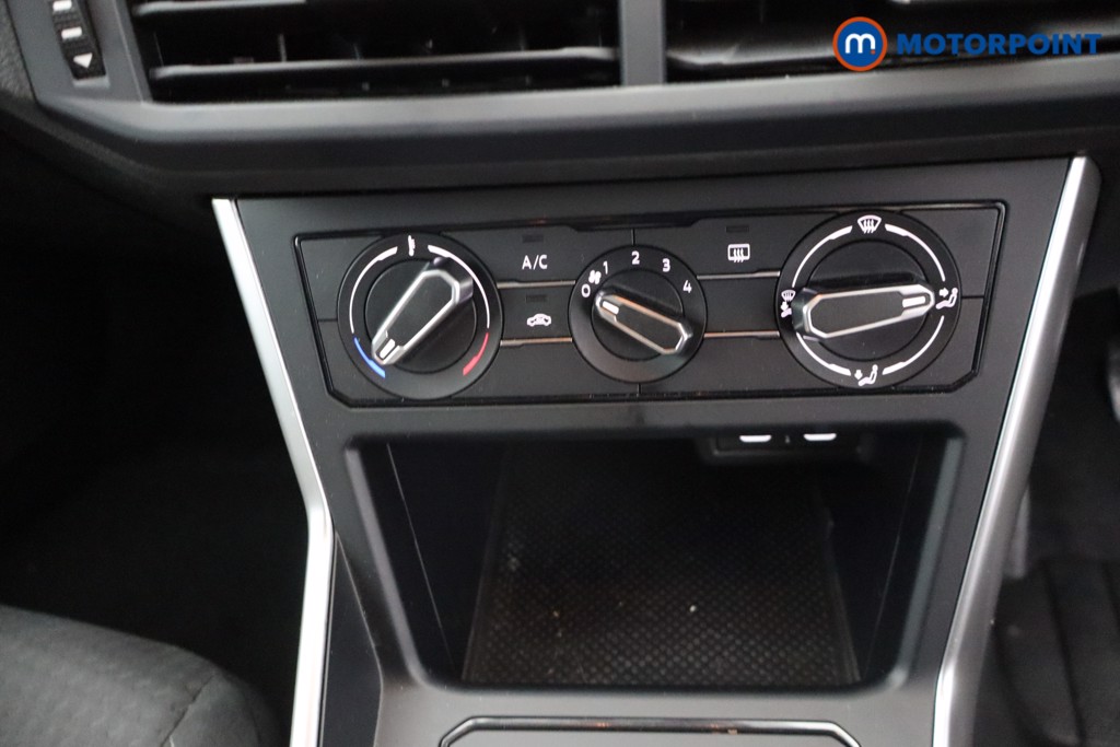 Volkswagen Polo Life Manual Petrol Hatchback - Stock Number (1643388) - 17th supplementary image