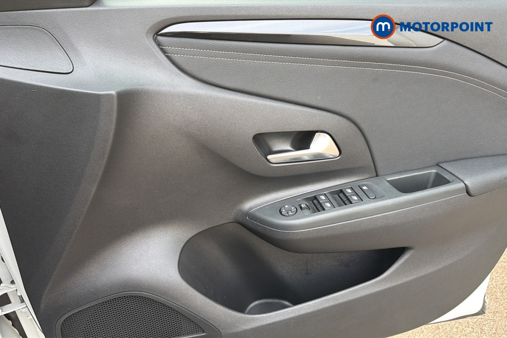 Vauxhall Corsa GS Manual Petrol Hatchback - Stock Number (1643447) - 18th supplementary image