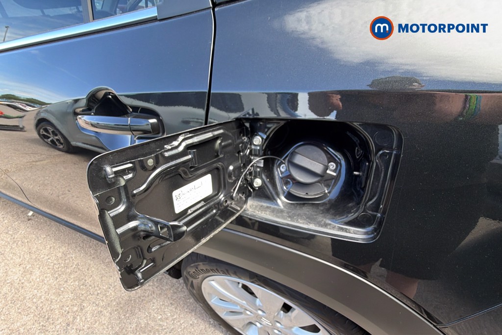 Suzuki S-Cross Motion Automatic Petrol-Electric Hybrid SUV - Stock Number (1643584) - 41st supplementary image