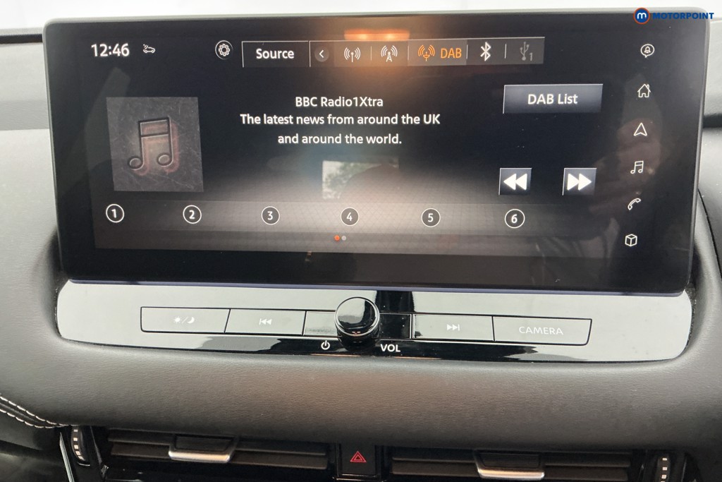 Nissan Qashqai N-Connecta Automatic Petrol-Electric Hybrid SUV - Stock Number (1643762) - 2nd supplementary image