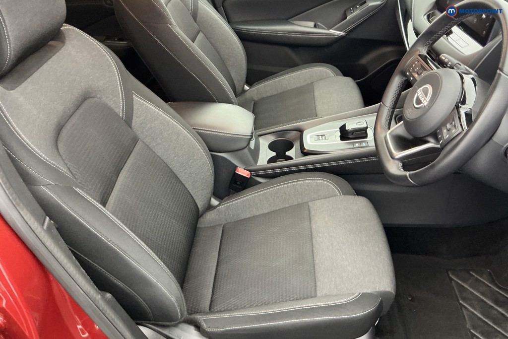Nissan Qashqai N-Connecta Automatic Petrol-Electric Hybrid SUV - Stock Number (1643762) - 5th supplementary image